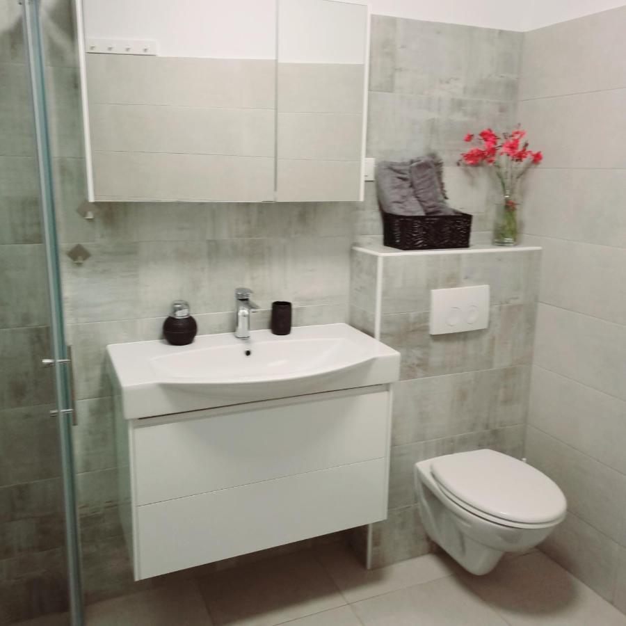 Apartman Magnolija Umago Esterno foto