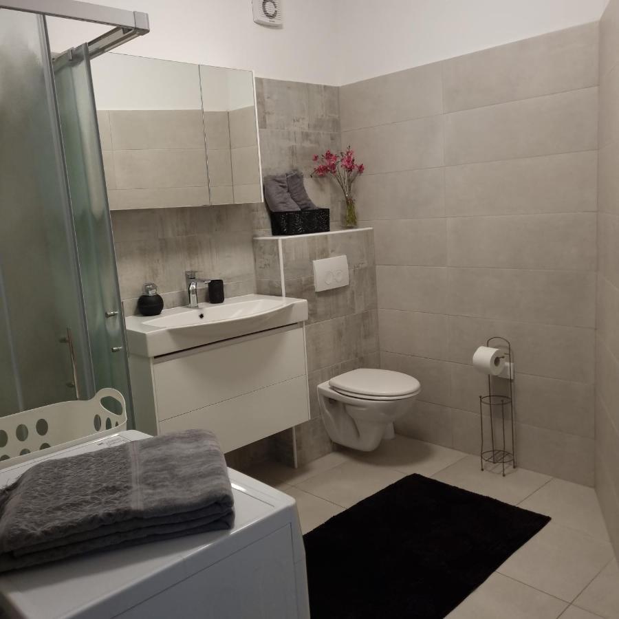 Apartman Magnolija Umago Esterno foto
