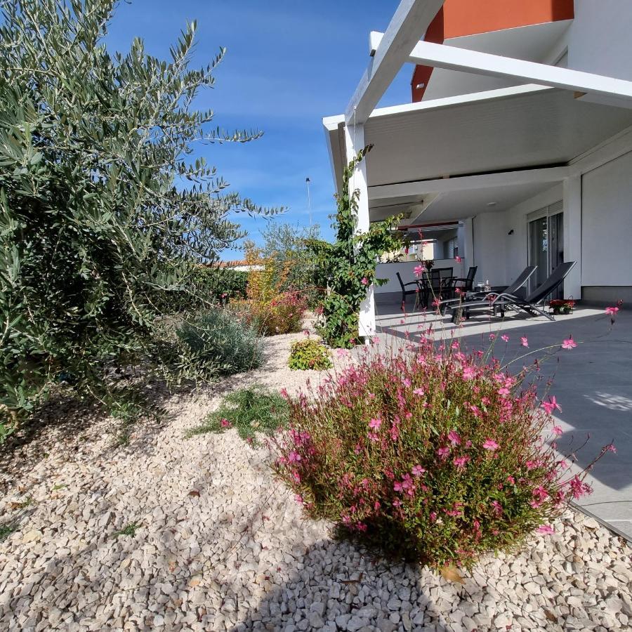Apartman Magnolija Umago Esterno foto